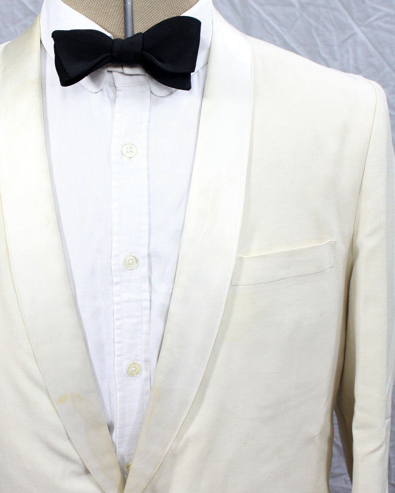 1950s Ivory Silk Dinner Suit Singapore Size 40/33 SL17