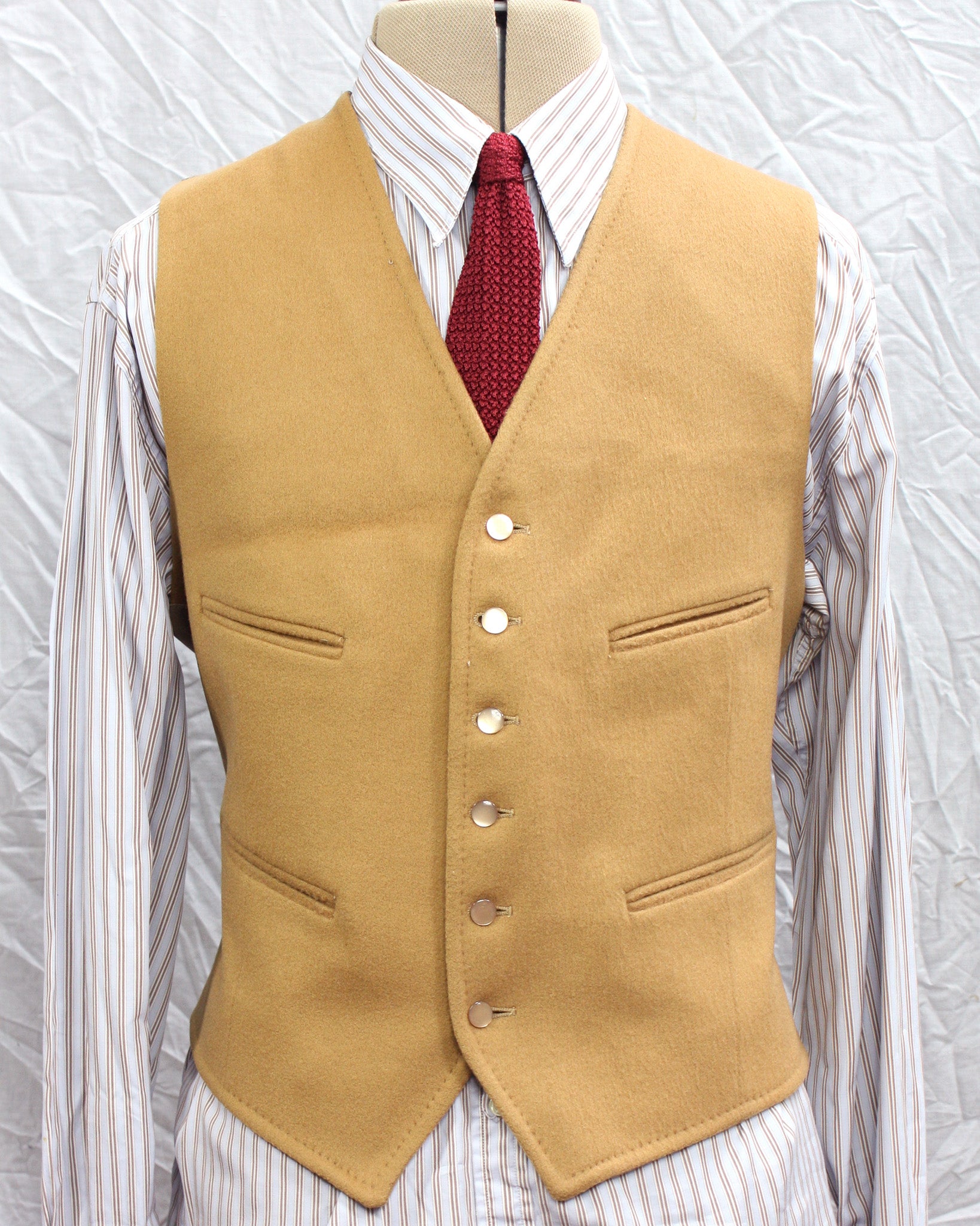 1950s British Brown Wool Waistcoat Size 42 SL49